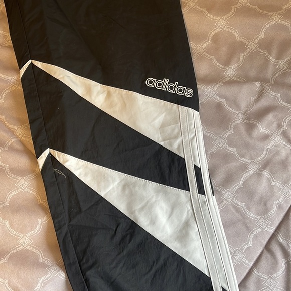 Adidas original track pants - Picture 2 of 2